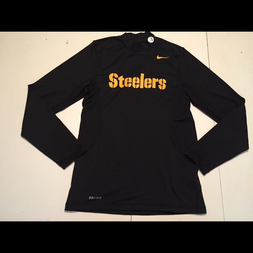 Nike Dri Fit men’s Small Pittsburg Steelers Shirt